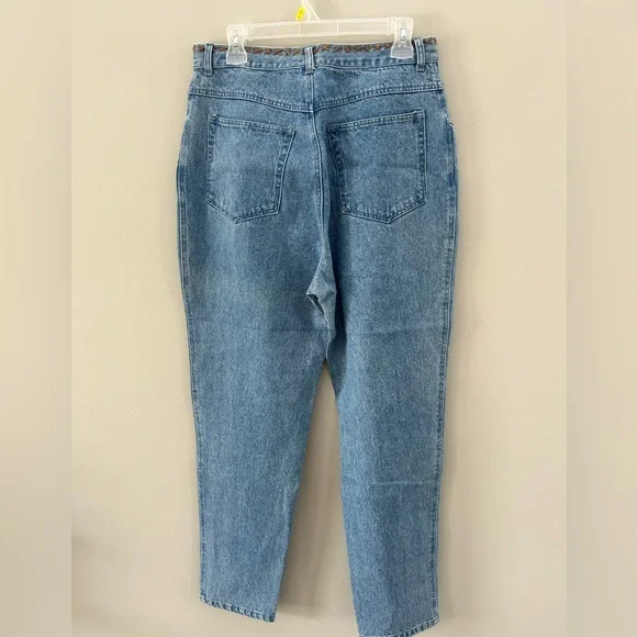Vintage Hand Embroidered Ultra High Rise 90’s Cotton Denim Mom Straight Leg Jean - Picture 6 of 7